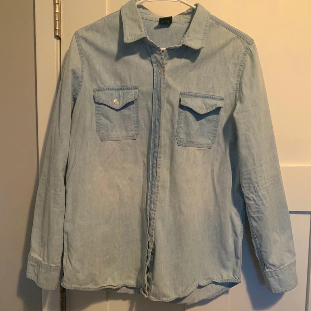 Light jean jacket